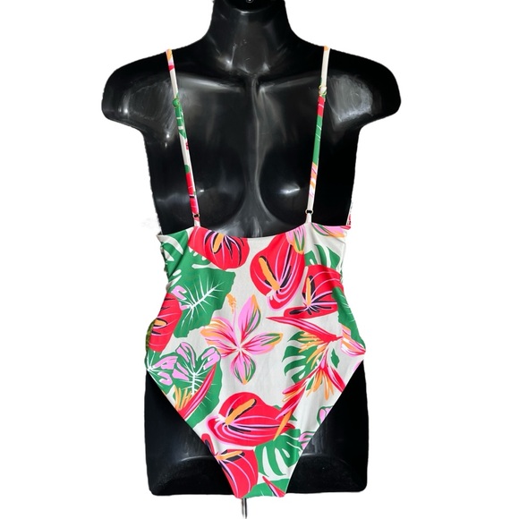 Swimsuit Lex Breezy size small - Picture 7 of 8
